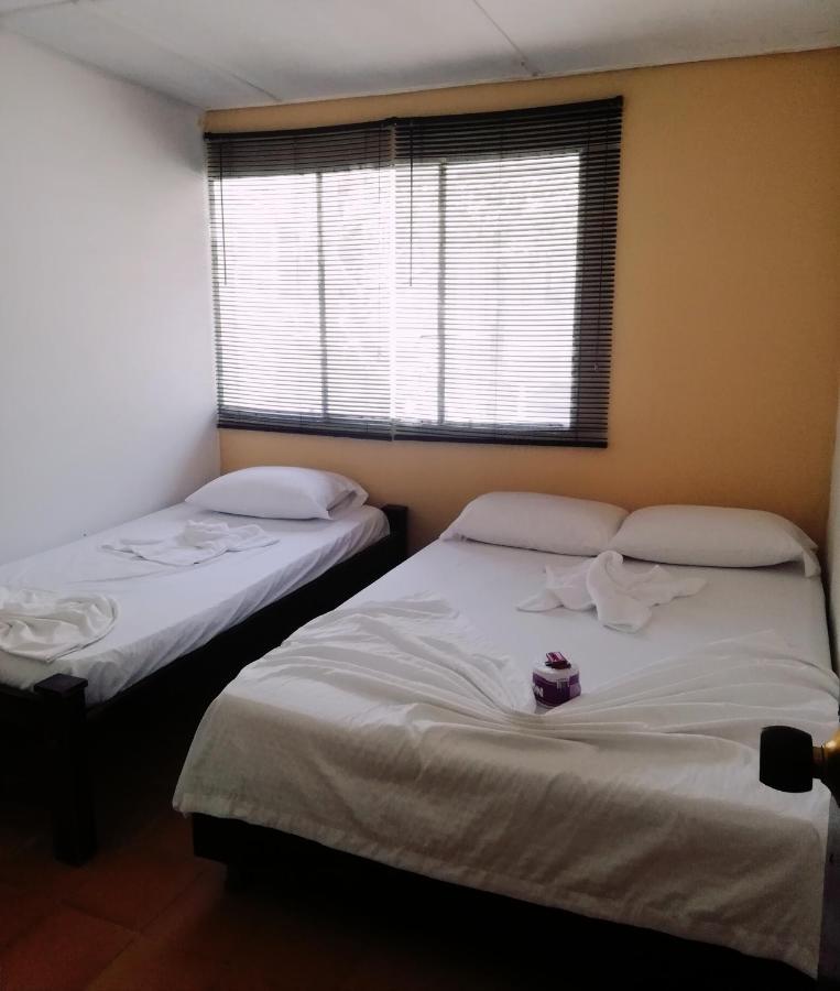 לינה וארוחת בוקר אל סאינו Camping Castilletes Parque Tayrona מראה חיצוני תמונה