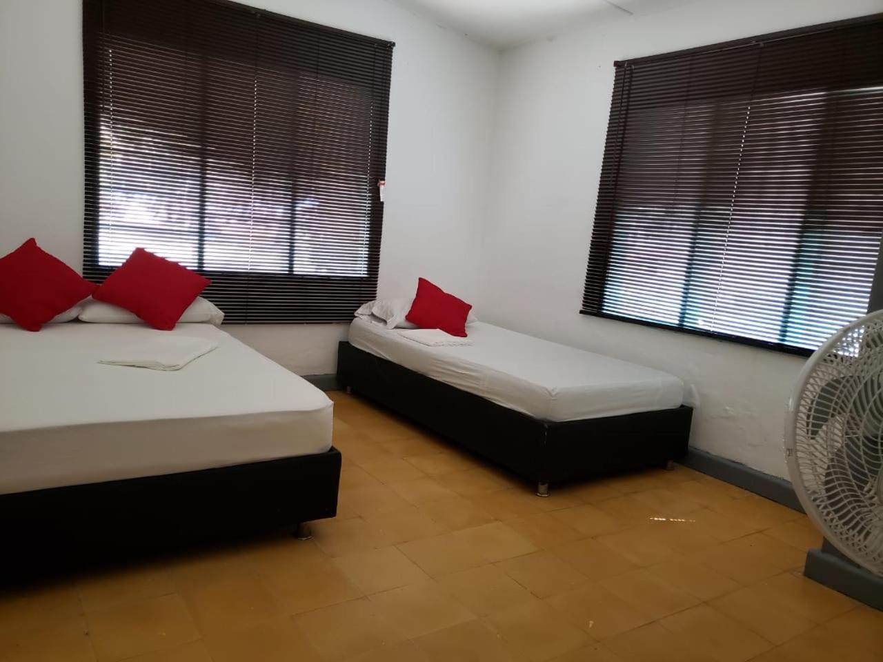 לינה וארוחת בוקר אל סאינו Camping Castilletes Parque Tayrona מראה חיצוני תמונה